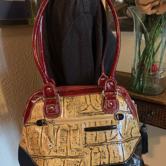 ❗️💲 SALE 💲❗️NWOT western influenced handbag 👜 - Picture 3 of 7